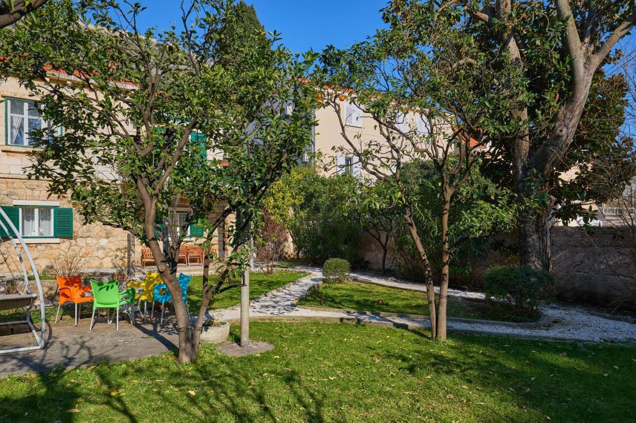 Apartment Villa Ahava Garden Дубровник Екстериор снимка